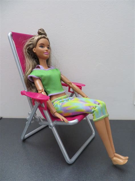 barbie doll chairs